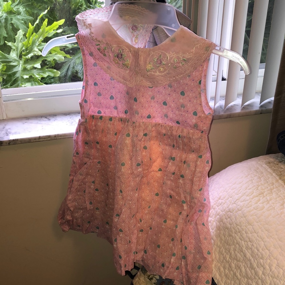Girls dress